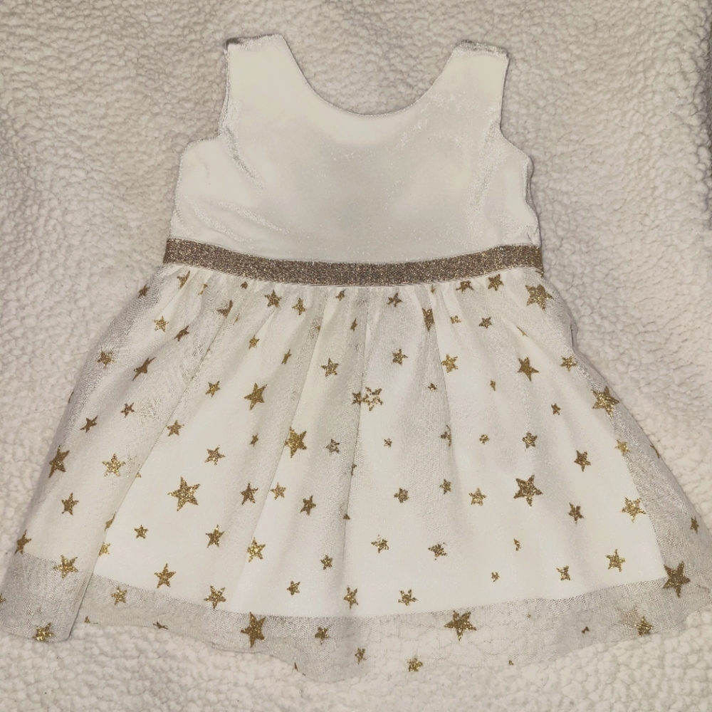 The Children Place gold and white toddler dress. Size 12-18 months. Never worn.